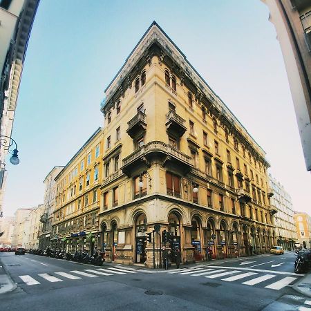 La Casa Di Adele - Your Home In トリエステ エクステリア 写真